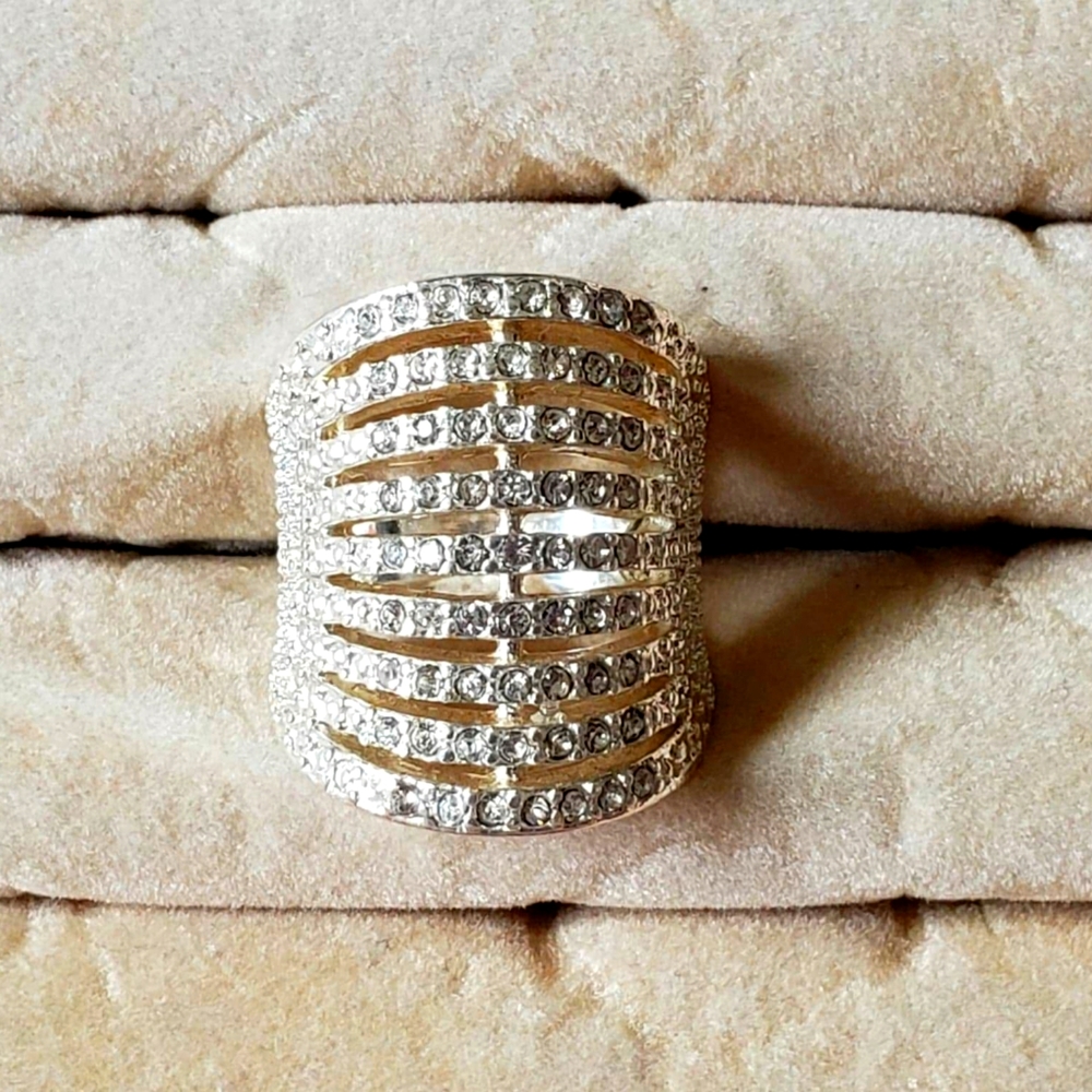 Avon Silver Tone Multi Layer Rhinestone Ring